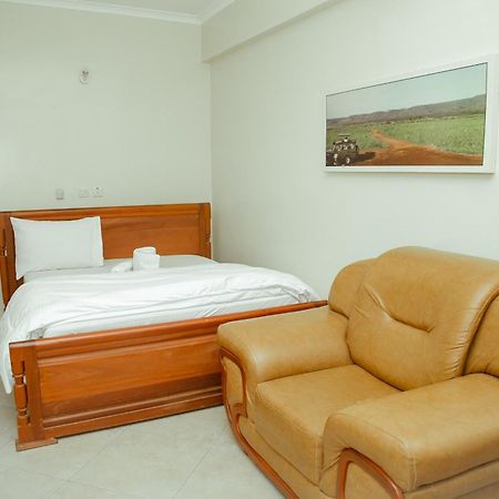Fq Hotel Dar es Salaam Luaran gambar