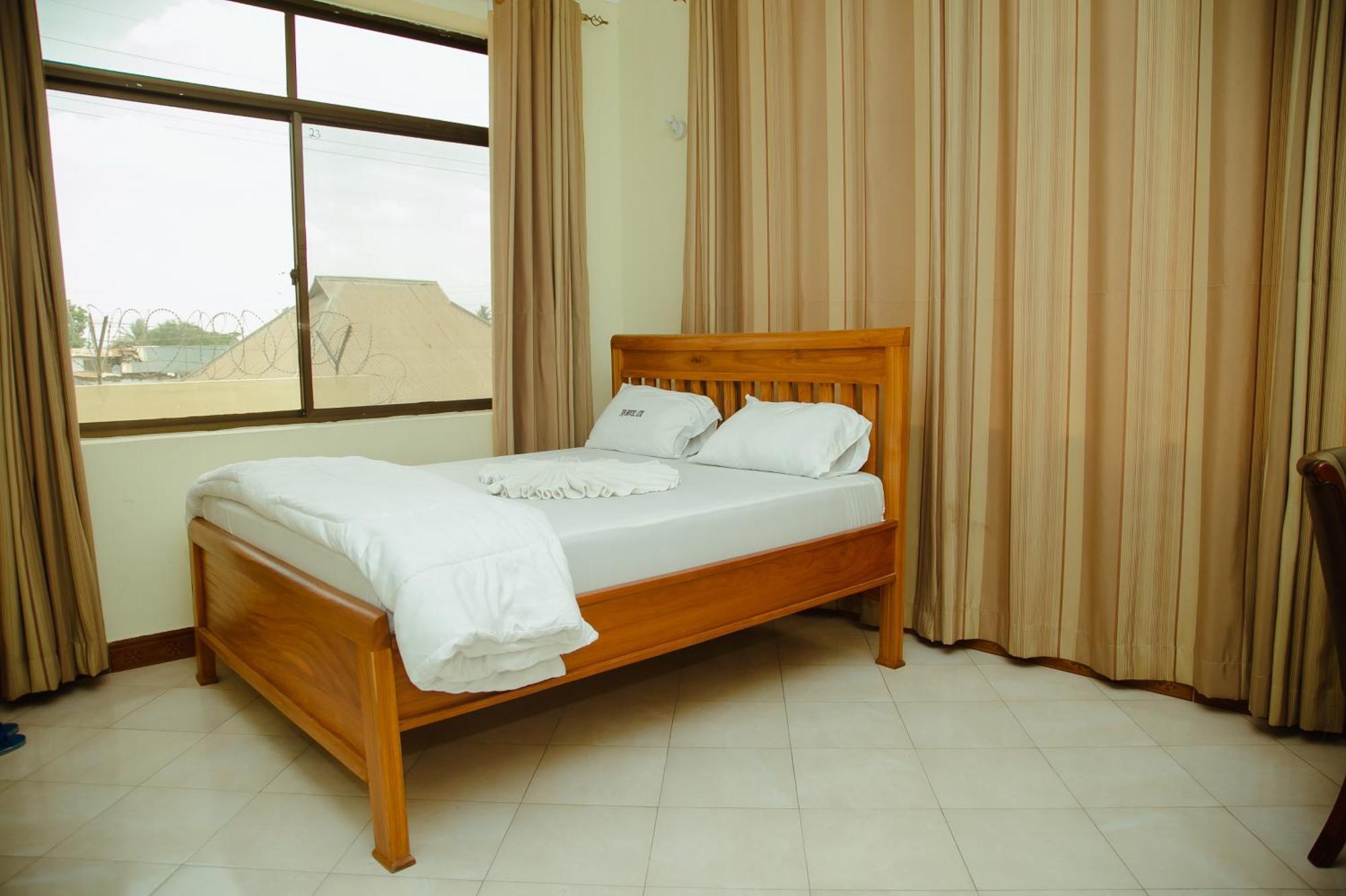 Fq Hotel Dar es Salaam Luaran gambar